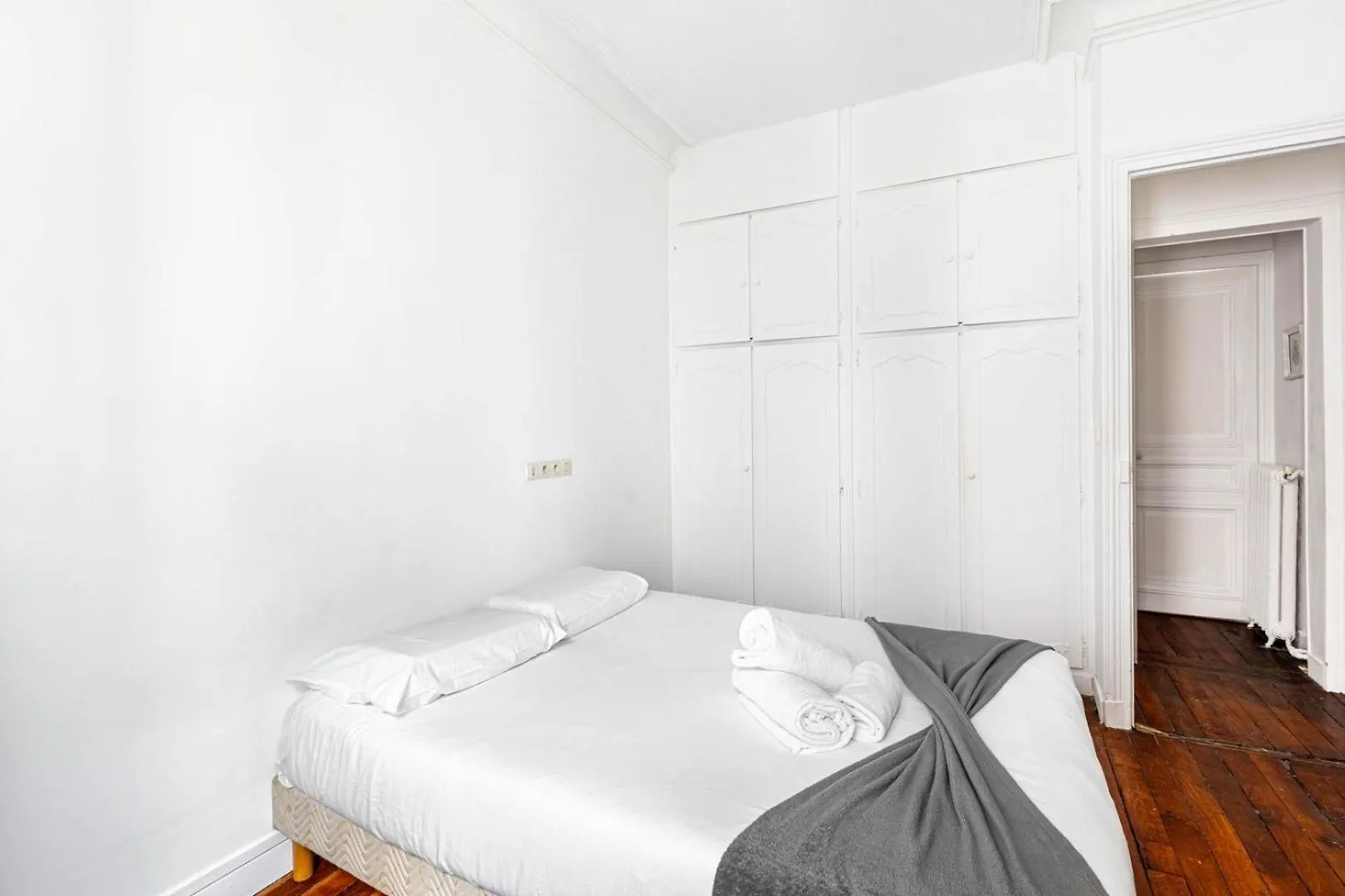 Guestready- Modern Comfort Near Parc Monceau For 6 Párizs Apartman